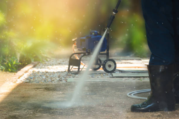 Best Driveway Pressure Washing  in New Lebanon, OH